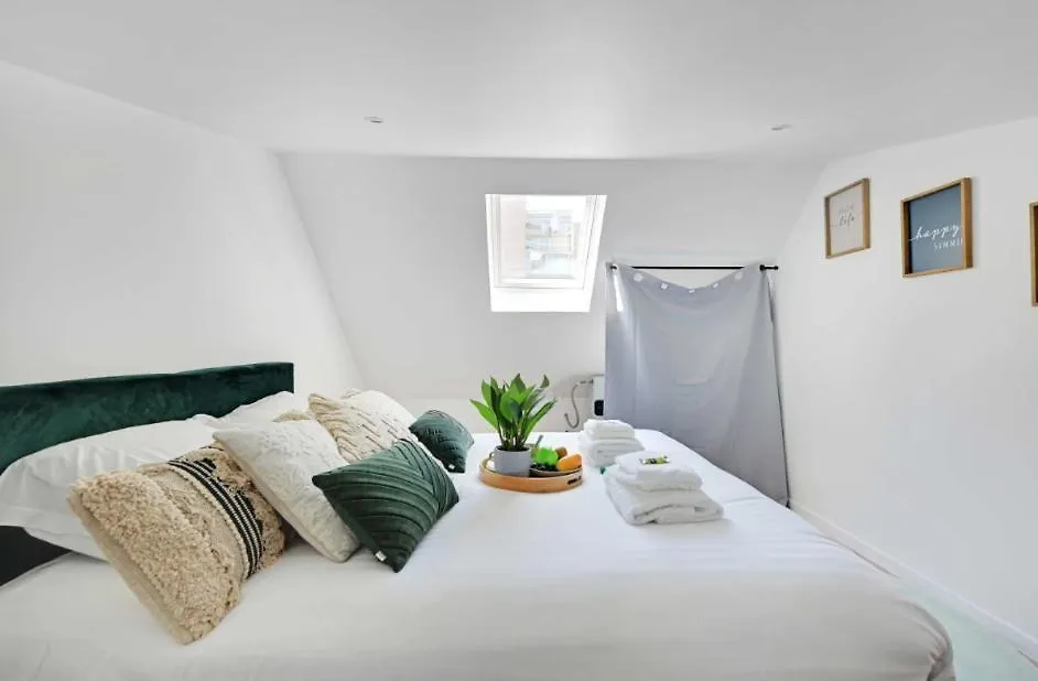 Apartment Residence A Proximite De Paris Le Kremlin-Bicetre
